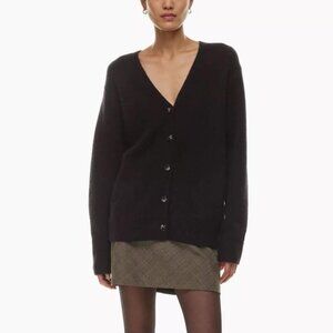 Aritzia Wilfred Luxe Cashmere Parco  black knit  Cardigan V-neck  size small